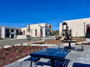 Napa Cove exterior picnic area