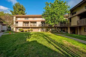 Property View With Lush Ground at Wilbur Oaks Apartments, Thousand Oaks