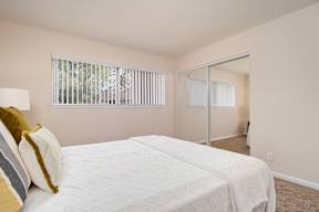 Comfortable Bedroom at Wilbur Oaks Apartments, Thousand Oaks