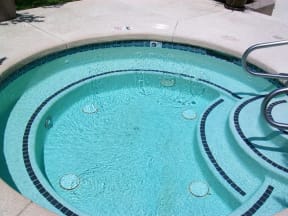 Spa  l Vineyard Gate Apartments in Roseville CA