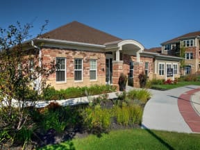 exterior view of the Algonquin Square apartment community clubhouse