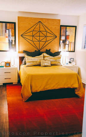 bedroom in apartments near zilker park