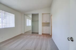 Harbor Cliff Apartments Empty Apartment Bedroom & Closet