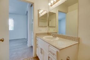 Harbor Cliff Apartments Empty Apartment Bathroom