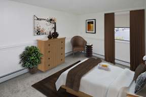 Big Bedroom Oxford Apartments