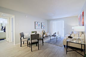 Living room at Summers Point Apartments, Arizona, 85301