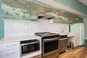 Community Kitchen at Avaya Ridge Apartments, Renton, WA