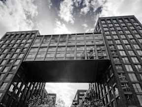 a black and white photo of a tall building