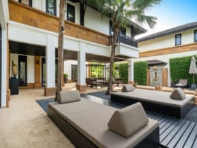 Outdoor Seating