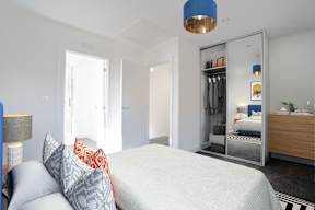 large double en-suite master bedroom