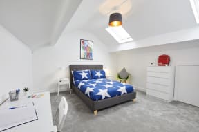 West End bedroom