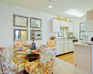 the living room and kitchen at St. Andrews Reserve, Wilmington