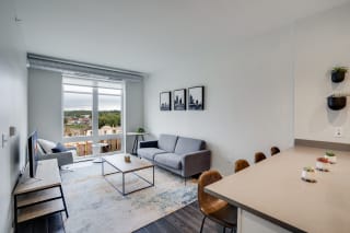 Breakfast Bar with Barstool Seating