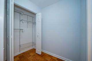 2112 New Hampshire Ave Apts Studio closet