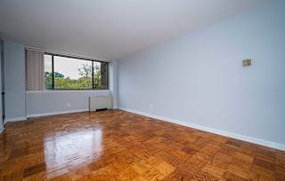 2112 New Hampshire Ave Apts Studio 06