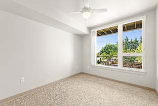 Room with Natural Light at Terracina Vista, Oregon