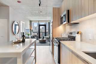 Floor Plan Tier 03 - 666 SF