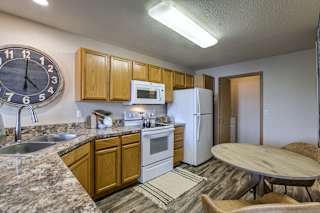 Granite Countertop at Tranquility Pointe, Omaha, NE
