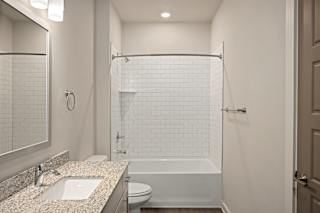 Tub at The Augustan, Augusta