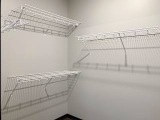 master bedroom walk in closet shelving