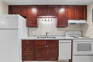 Modern Kitchen at Kingsbrook Arms, Englewood