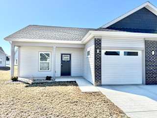 Houses With Garages at Concord Crossing, Indiana