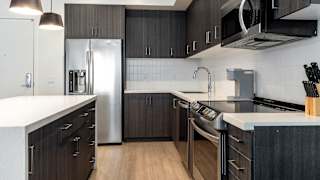 Open Kitchen at Rendezvous Urban Flats, Tucson