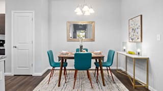 Modern Dining Area at Highview Pointe, Louisville, KY
