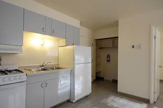 Kitchen in One Bedroom Apartment