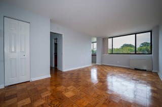 2112 New Hampshire Ave Apts Studio 01