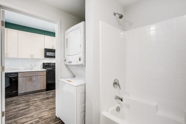 Apartment bathroom at Imperial.