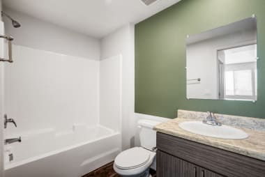 Apartment bathroom at Imperial.