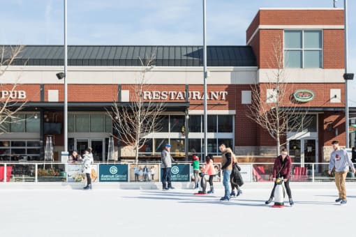 Restaurants near Avenue Grand Apartments in White Marsh, MD