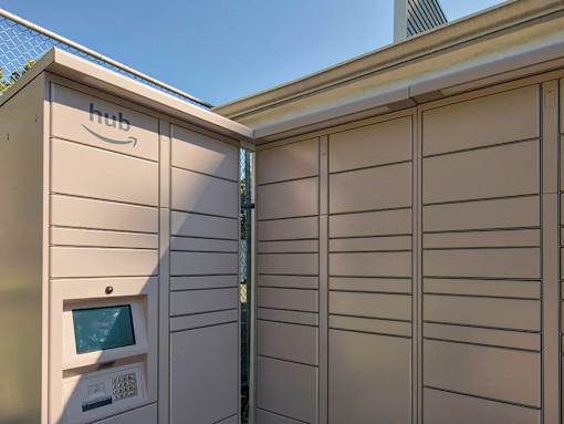 Amazon Hub Locker at Compass at City Center, Newport News