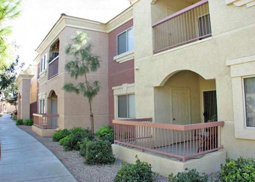 Exterior view at The Groves, Mesa