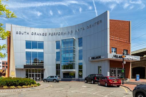 walking distance, entertainment, performing arts, neighborhood, town, orange