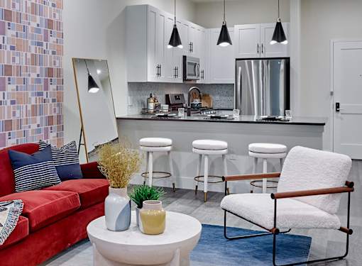 open layout, large one bedroom, large built in closet