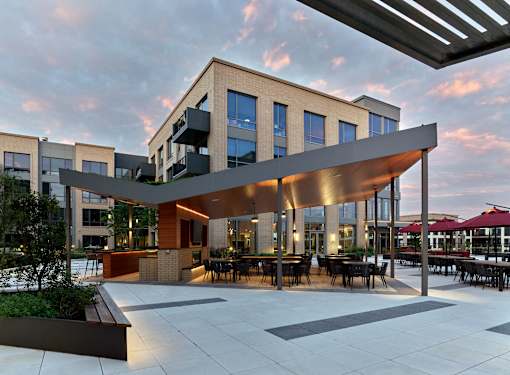 outdoor grills, pizza oven, bbq, fireplace, game tables, lounge seating, bar area