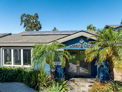 Rancho Vista leasing office with lush landscaping.