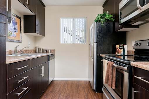 Kitchen at Navajo Bluffs Apartments