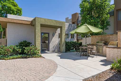 Patio at Navajo Bluffs Apartments