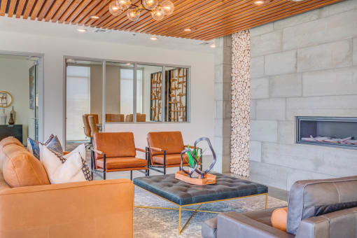 additional photo for property listing at chic digs with room to stretch out in the village 22 car