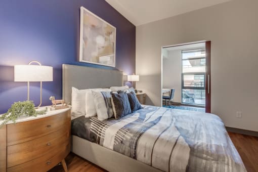 Office Room Attached With Bedroom at Equinox, Washington