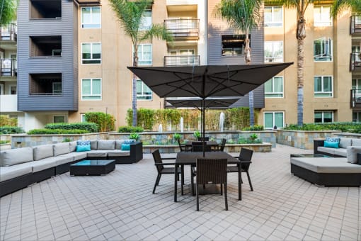 Outdoor Lounge