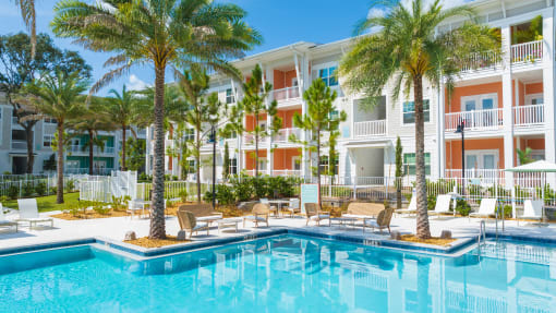 the swimming pool at the resort at longboat key club