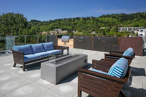 Outdoor Lounge