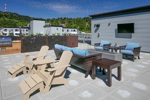 Outdoor Lounge