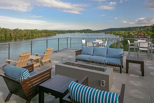 Outdoor Lounge