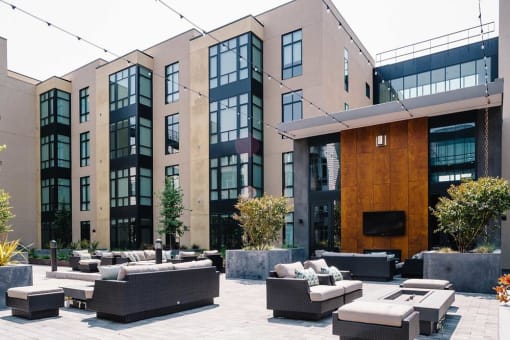 Outdoor lounge