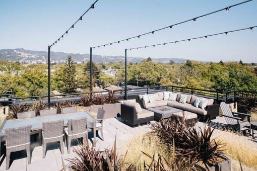 Outdoor lounge